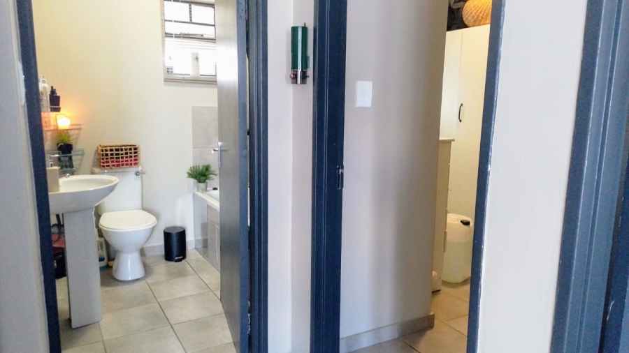 2 Bedroom Property for Sale in Belhar Western Cape